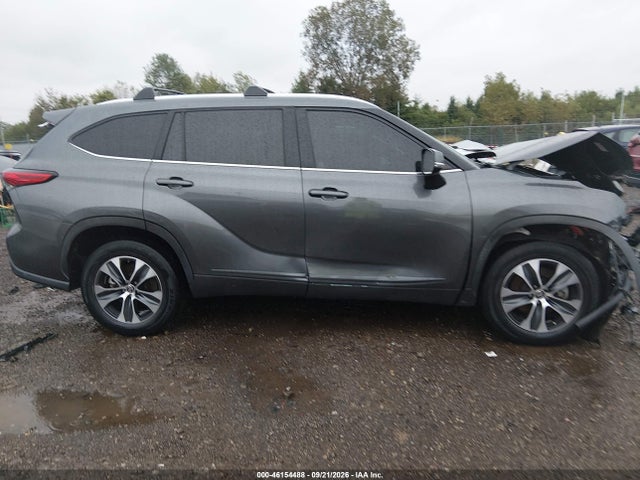 Продаж на аукціоні авто 2020 Toyota Highlander Xle, vin: 5TDGZRAH3LS003490, номер лоту: 46154488