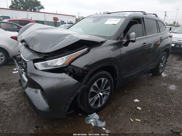 Продаж на аукціоні авто 2020 Toyota Highlander Xle, vin: 5TDGZRAH3LS003490, номер лоту: 46154488