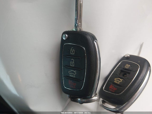 Hyundai SONATA SE 2017 5NPE24AF3HH437208 Image 11