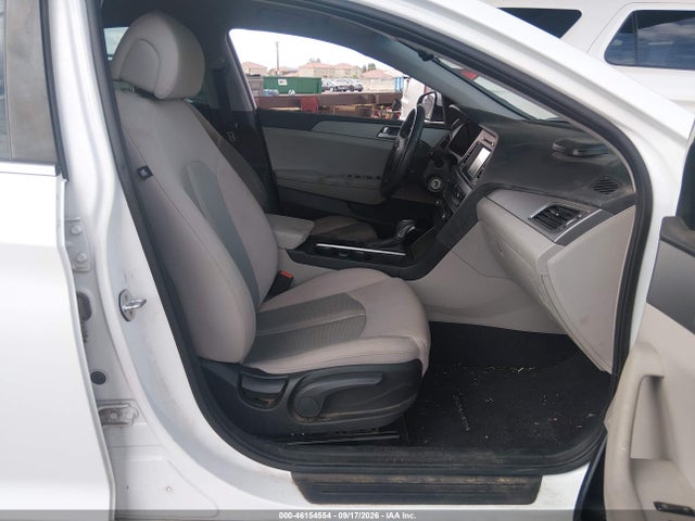 Hyundai SONATA SE 2017 5NPE24AF3HH437208 Image 5