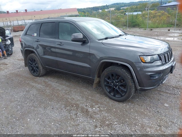 2017 Jeep Grand Cherokee Altitude 4x4 მანქანა იყიდება აუქციონზე, vin: 1C4RJFAG2HC726830, აუქციონის ნომერი: 46154610