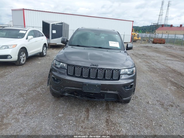 2017 Jeep Grand Cherokee Altitude 4x4 მანქანა იყიდება აუქციონზე, vin: 1C4RJFAG2HC726830, აუქციონის ნომერი: 46154610