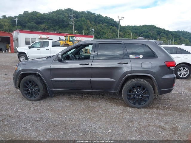 2017 Jeep Grand Cherokee Altitude 4x4 მანქანა იყიდება აუქციონზე, vin: 1C4RJFAG2HC726830, აუქციონის ნომერი: 46154610