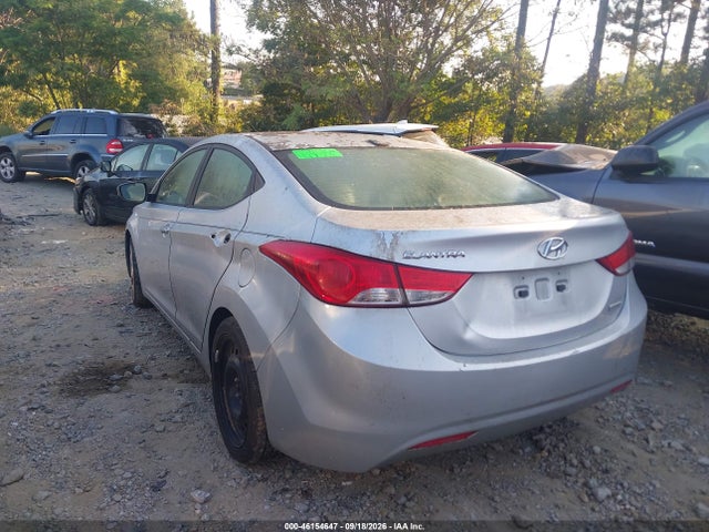 2013 Hyundai Elantra Limited მანქანა იყიდება აუქციონზე, vin: 5NPDH4AE8DH154962, აუქციონის ნომერი: 46154647