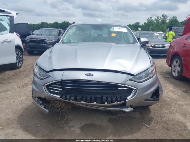 46154658 :رقم المزاد ، 3FA6P0HDXLR261983 vin ، 2020 Ford Fusion Se مزاد بيع