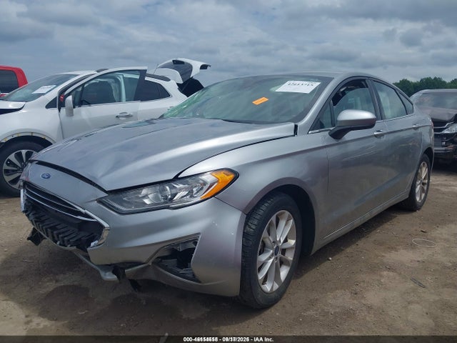 46154658 :رقم المزاد ، 3FA6P0HDXLR261983 vin ، 2020 Ford Fusion Se مزاد بيع