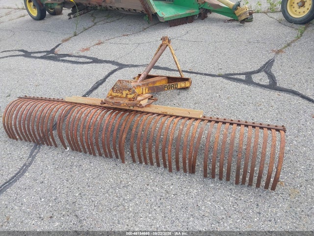 46154665 :رقم المزاد ،  vin ، 2000 Ford Rake Other مزاد بيع
