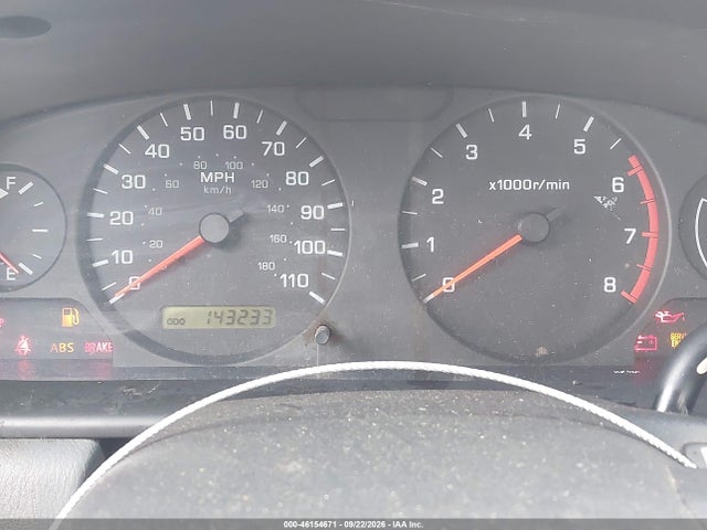 46154671 :رقم المزاد ، 1N6DD26S31C355008 vin ، 2001 Nissan Frontier Xe مزاد بيع