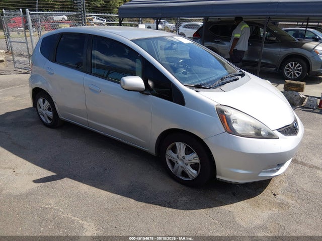 Продажа на аукционе авто 2013 Honda Fit, vin: JHMGE8H37DC037465, номер лота: 46154678