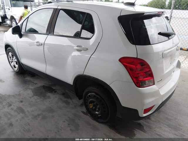 Chevrolet TRAX LS 2018 KL7CJKSB0JB723435 Image 3