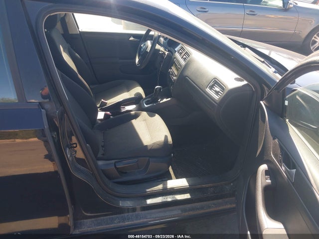 46154703 :رقم المزاد ، 3VW2K7AJ5CM414084 vin ، 2012 Volkswagen Jetta 2.0l S مزاد بيع