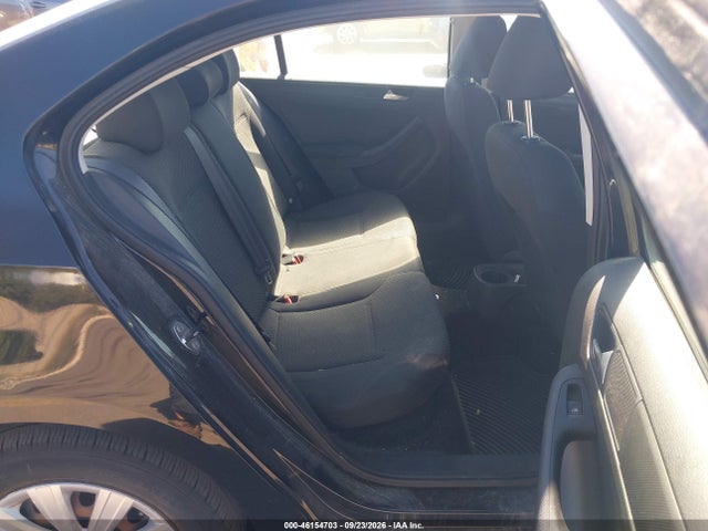 46154703 :رقم المزاد ، 3VW2K7AJ5CM414084 vin ، 2012 Volkswagen Jetta 2.0l S مزاد بيع