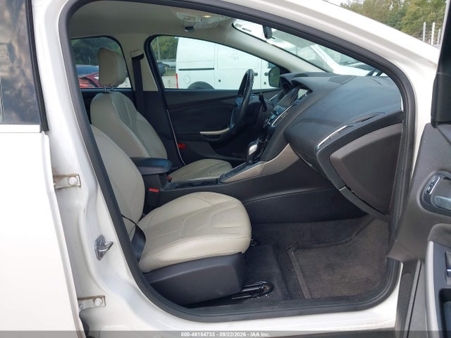 46154733 :رقم المزاد ، 1FADP3N23GL307945 vin ، 2016 Ford Focus Titanium مزاد بيع