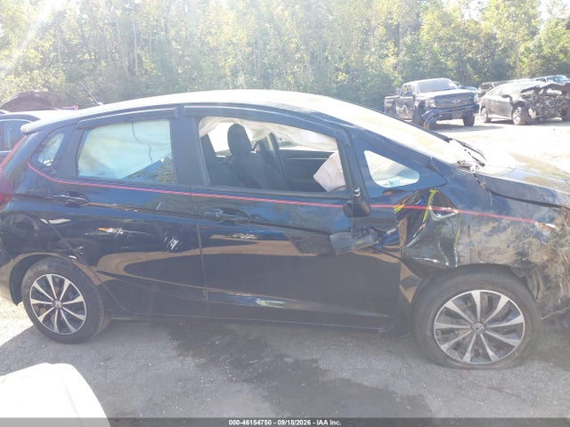 46154750 :رقم المزاد ، 3HGGK5H45KM741842 vin ، 2019 Honda Fit Lx مزاد بيع