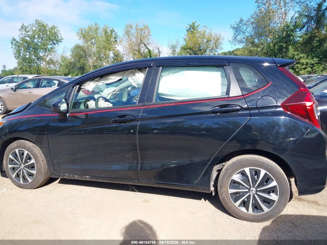 46154750 :رقم المزاد ، 3HGGK5H45KM741842 vin ، 2019 Honda Fit Lx مزاد بيع