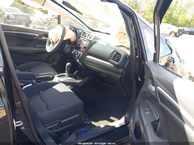 46154750 :رقم المزاد ، 3HGGK5H45KM741842 vin ، 2019 Honda Fit Lx مزاد بيع