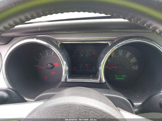 2005 Ford Mustang V6 Deluxe/v6 Premium მანქანა იყიდება აუქციონზე, vin: 1ZVFT80N755112653, აუქციონის ნომერი: 46154753