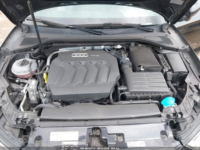 46154775 :رقم المزاد ، WAUGUGFF2H1058234 vin ، 2017 Audi A3 2.0t Premium مزاد بيع