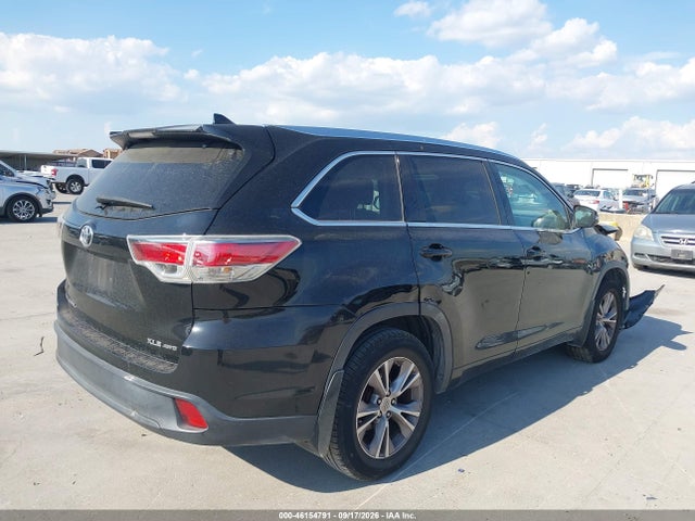 2015 Toyota Highlander Xle V6 მანქანა იყიდება აუქციონზე, vin: 5TDJKRFH8FS073820, აუქციონის ნომერი: 46154791