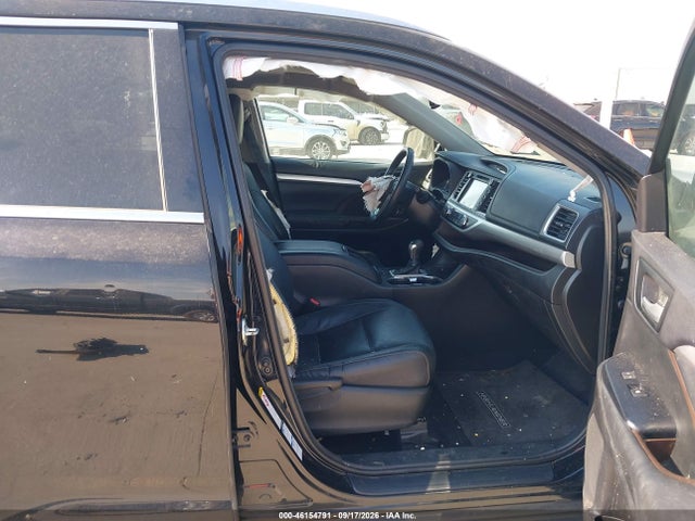 2015 Toyota Highlander Xle V6 მანქანა იყიდება აუქციონზე, vin: 5TDJKRFH8FS073820, აუქციონის ნომერი: 46154791