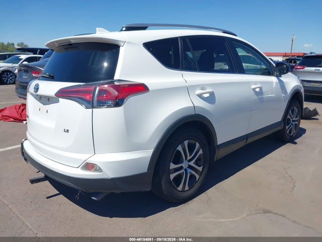 Toyota RAV4 LE 2017 JTMZFREVXHJ715212 Image 4