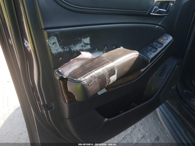Продаж на аукціоні авто 2016 Chevrolet Suburban Lt, vin: 1GNSCHKC7GR347439, номер лоту: 46154914