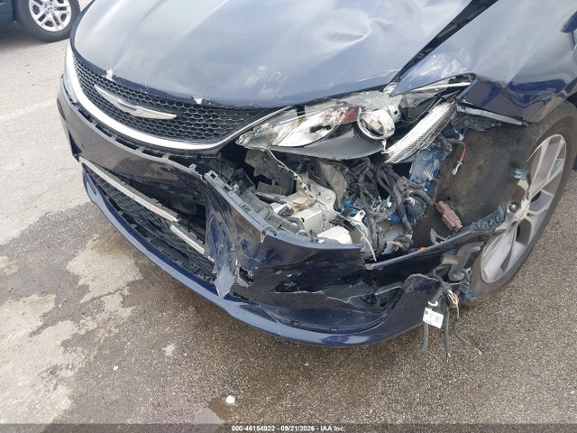 Продаж на аукціоні авто 2017 Chrysler Pacifica Limited, vin: 2C4RC1GG9HR689254, номер лоту: 46154922