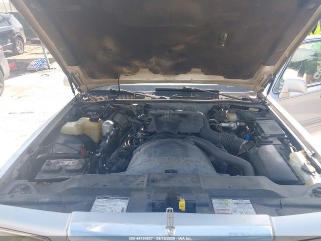 46154927 :رقم المزاد ، 1LNLM82W1TY721480 vin ، 1996 Lincoln Town Car Sgn/dmnd Anv/cypress/jn مزاد بيع