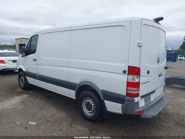 Продажа на аукционе авто 2015 Mercedes-benz Sprinter 2500 Normal Roof, vin: WD3PE7DC8F5967507, номер лота: 46154958