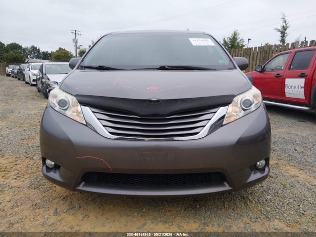 Продажа на аукционе авто 2017 Toyota Sienna Xle 8 Passenger, vin: 5TDYZ3DC2HS855659, номер лота: 46154985