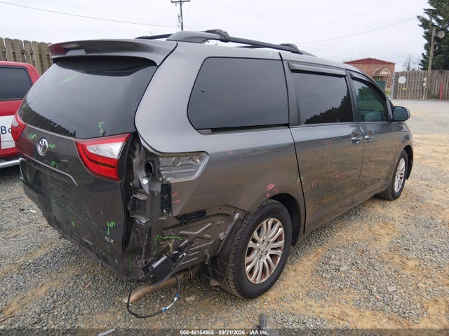 Продажа на аукционе авто 2017 Toyota Sienna Xle 8 Passenger, vin: 5TDYZ3DC2HS855659, номер лота: 46154985