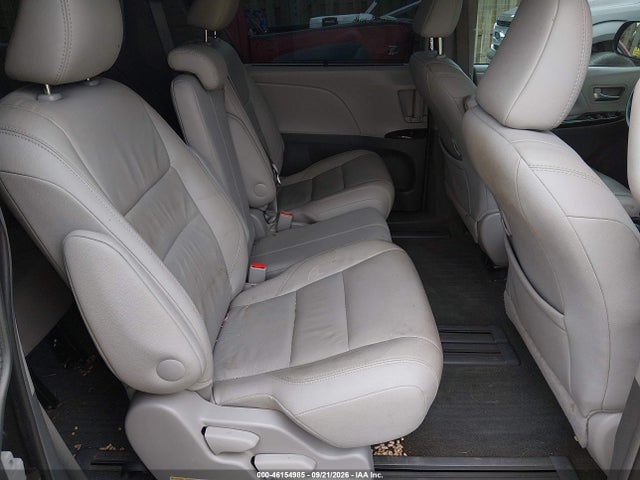 Продажа на аукционе авто 2017 Toyota Sienna Xle 8 Passenger, vin: 5TDYZ3DC2HS855659, номер лота: 46154985