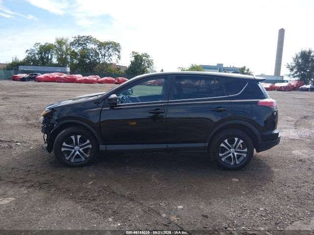 Toyota RAV4 LE 2018 2T3BFREV3JW729316 Image 15