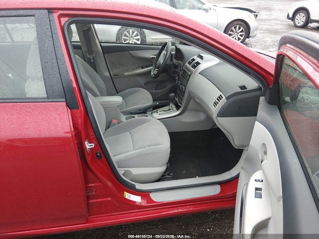 46155124 :رقم المزاد ، JTDBU4EE2C9180378 vin ، 2012 Toyota Corolla Le مزاد بيع