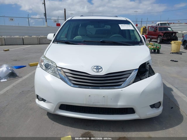 Aukcja sprzedaży 2013 Toyota Sienna Xle V6 8 Passenger, vin: 5TDYK3DC5DS367630, numer aukcji: 46155138