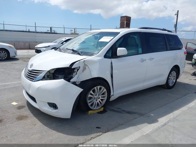 Aukcja sprzedaży 2013 Toyota Sienna Xle V6 8 Passenger, vin: 5TDYK3DC5DS367630, numer aukcji: 46155138