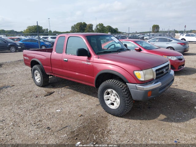 Auction sale of the 2000 Toyota Tacoma Base V6, vin: 4TAWN72N0YZ651130, lot number: 46155150