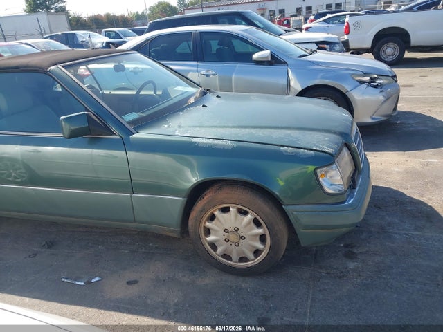 Auction sale of the 1994 Mercedes-benz E 320, vin: WDBEA66E6RC111543, lot number: 46155176