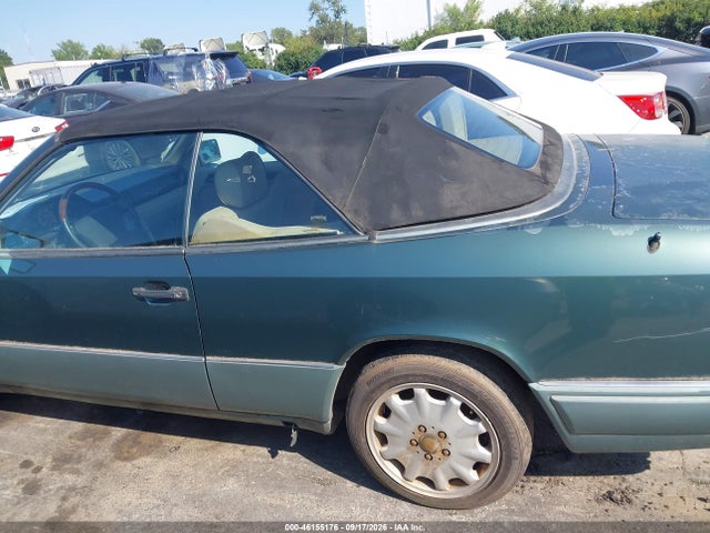 Auction sale of the 1994 Mercedes-benz E 320, vin: WDBEA66E6RC111543, lot number: 46155176