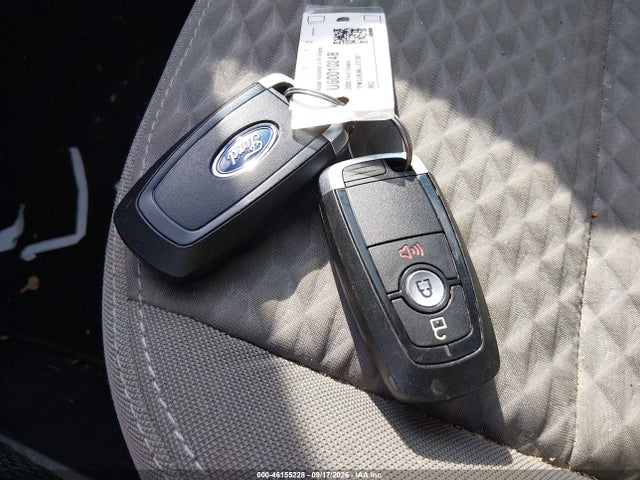 Продажа на аукционе авто 2020 Ford Escape Se, vin: 1FMCU9G64LUC27801, номер лота: 46155228