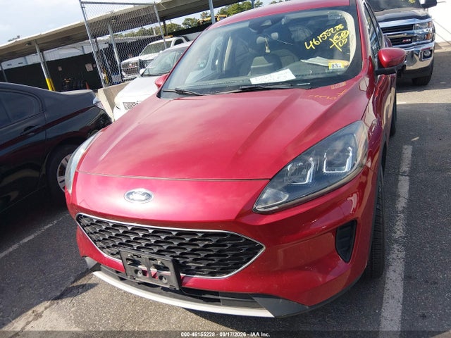 Продажа на аукционе авто 2020 Ford Escape Se, vin: 1FMCU9G64LUC27801, номер лота: 46155228