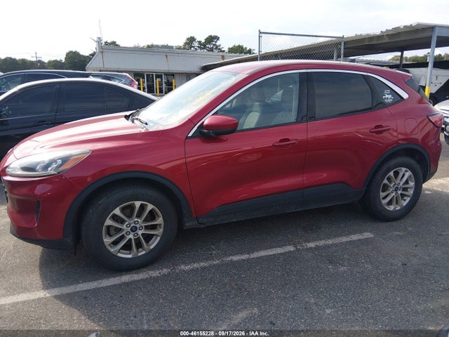 Продажа на аукционе авто 2020 Ford Escape Se, vin: 1FMCU9G64LUC27801, номер лота: 46155228