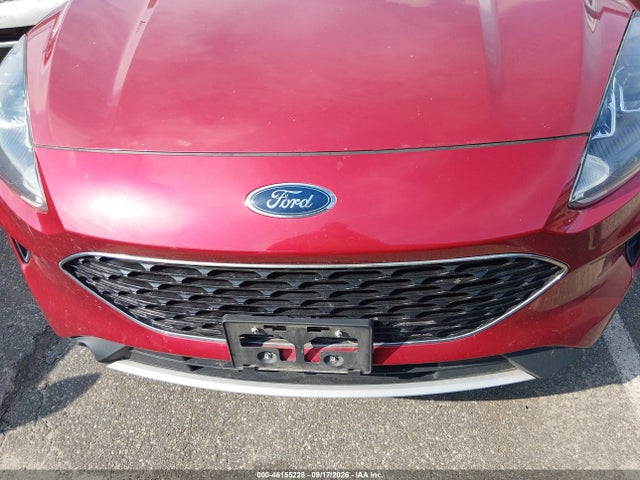 Продажа на аукционе авто 2020 Ford Escape Se, vin: 1FMCU9G64LUC27801, номер лота: 46155228