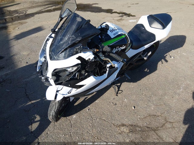 46155290 :رقم المزاد ، JKAEX8B16GDA28326 vin ، 2016 Kawasaki Ex300 B مزاد بيع