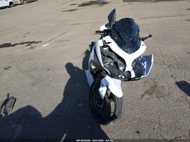 46155290 :رقم المزاد ، JKAEX8B16GDA28326 vin ، 2016 Kawasaki Ex300 B مزاد بيع