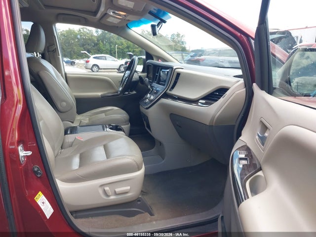 46155335 :رقم المزاد ، 5TDYK3DC3FS529564 vin ، 2015 Toyota Sienna Xle 8 Passenger مزاد بيع