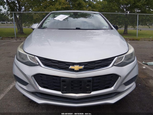 46155381 :رقم المزاد ، 1G1BE5SMXJ7100406 vin ، 2018 Chevrolet Cruze Lt Auto مزاد بيع