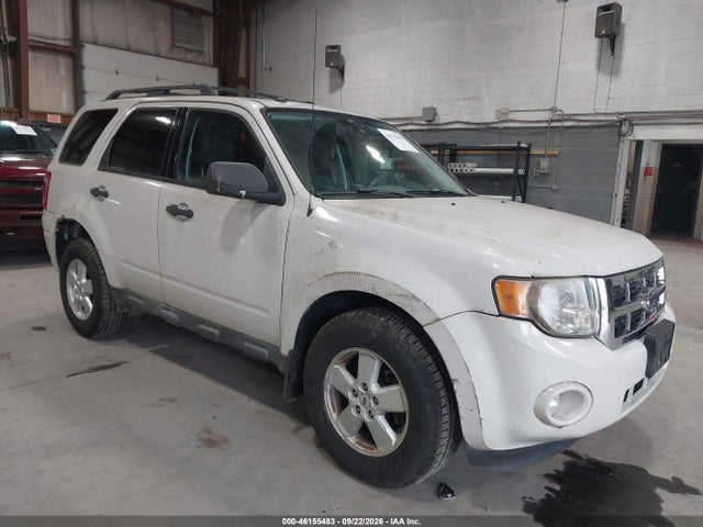 2009 Ford Escape Xlt მანქანა იყიდება აუქციონზე, vin: 1FMCU93GX9KD00933, აუქციონის ნომერი: 46155483