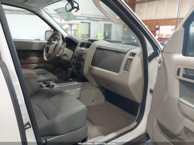 2009 Ford Escape Xlt მანქანა იყიდება აუქციონზე, vin: 1FMCU93GX9KD00933, აუქციონის ნომერი: 46155483