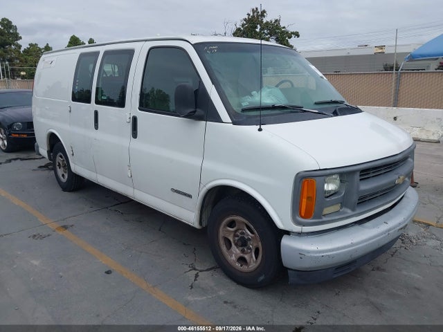 46155512 :رقم المزاد ، 1GCFG25W5Y1241797 vin ، 2000 Chevrolet Express مزاد بيع